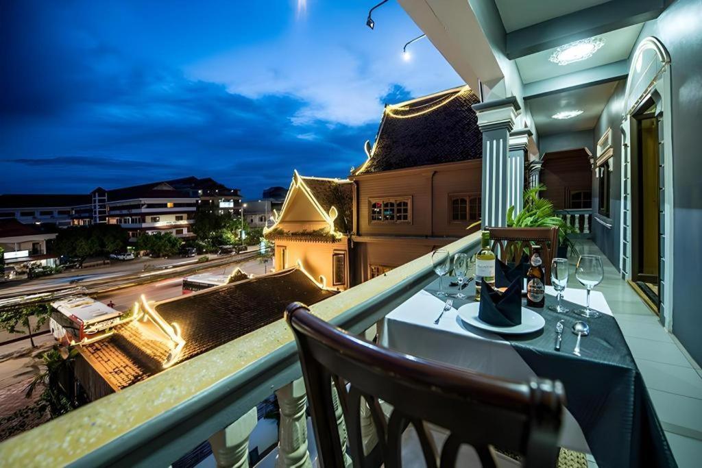 Lemongrass & Ginger Hotel Ciudad de Siem Riep Exterior foto